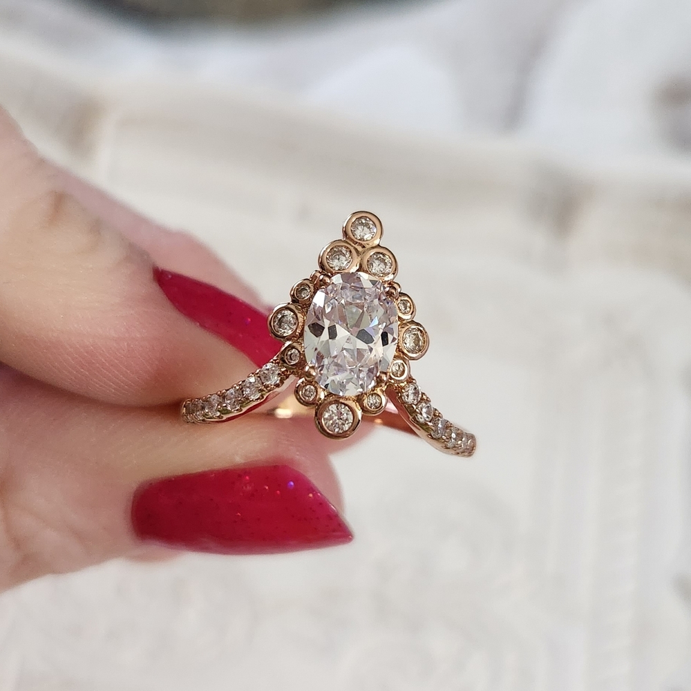 Bomb party rose gold ring